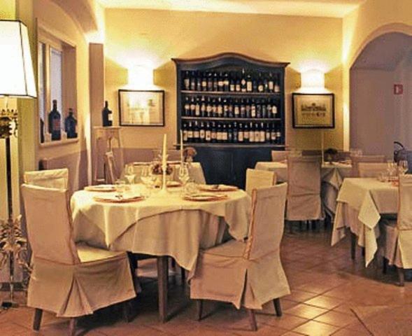Albergo La Fontanella San Casciano dei Bagni Ngoại thất bức ảnh