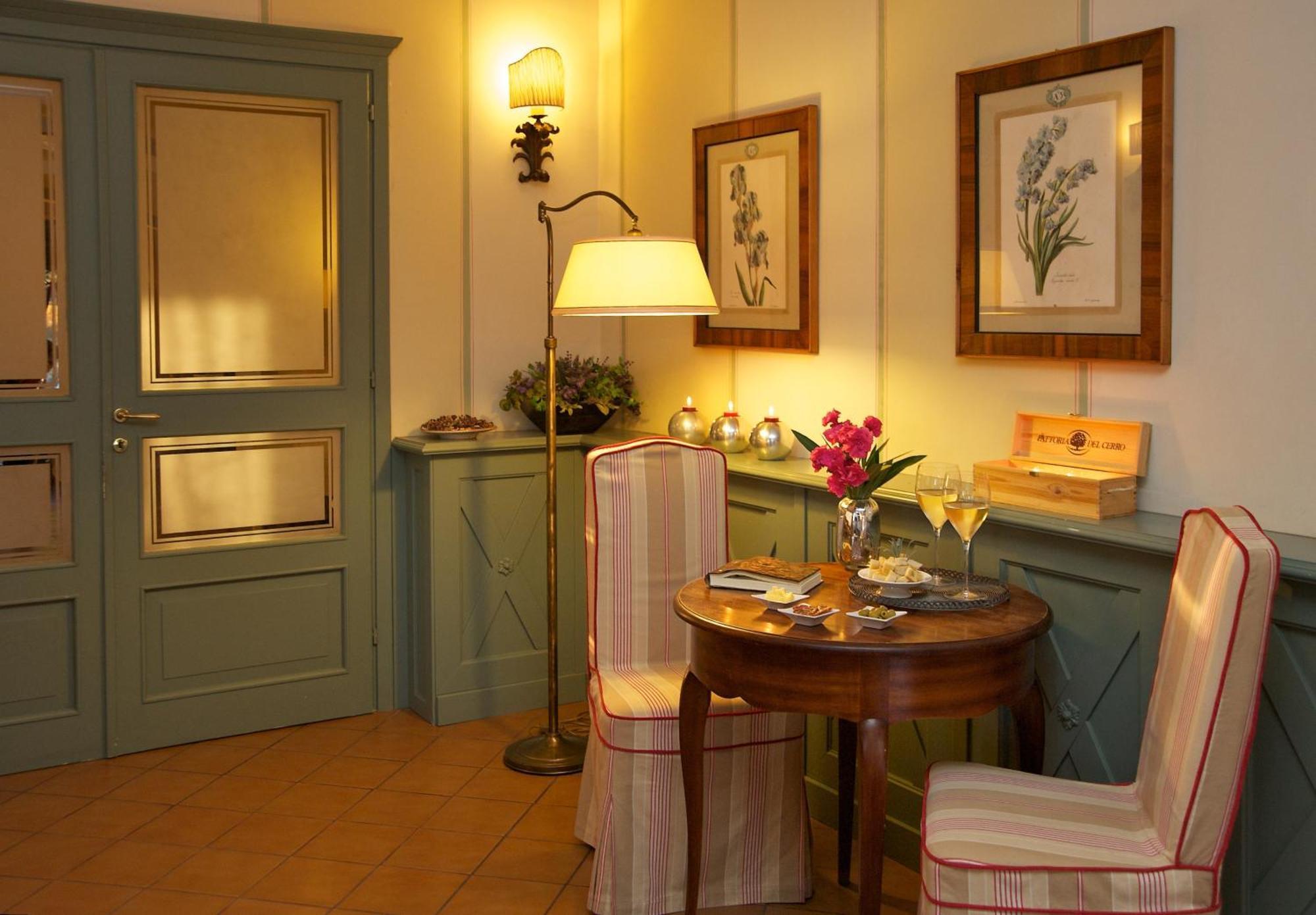 Albergo La Fontanella San Casciano dei Bagni Ngoại thất bức ảnh